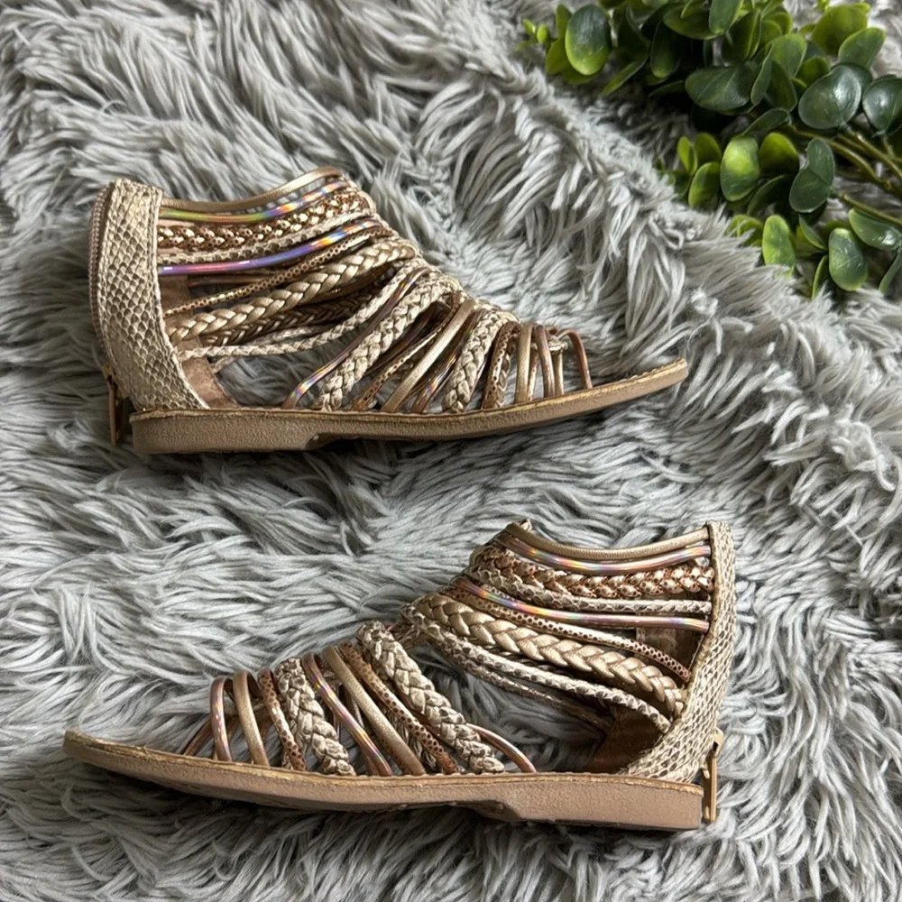 Seychelles gold gladiator sandals little girls size 10